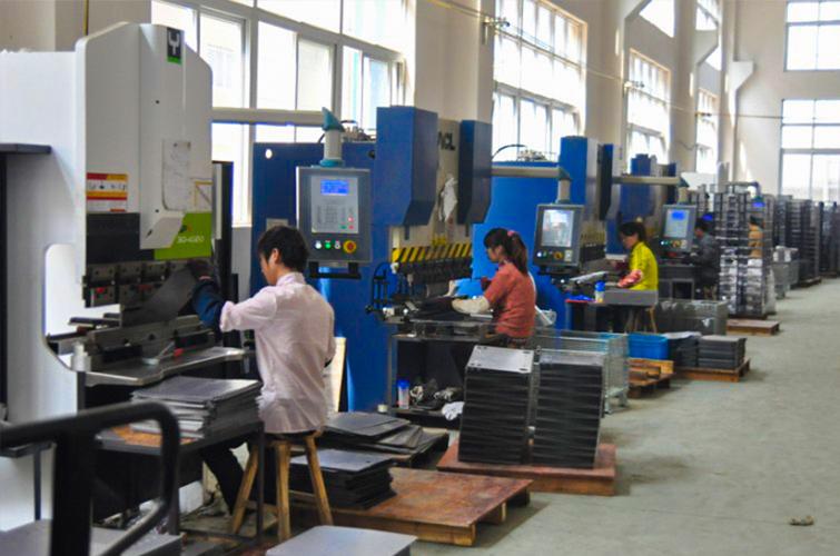 是一家專業(yè)于通信工程配套產(chǎn)品的設(shè)計(jì),研發(fā),生產(chǎn)及銷售的企業(yè)